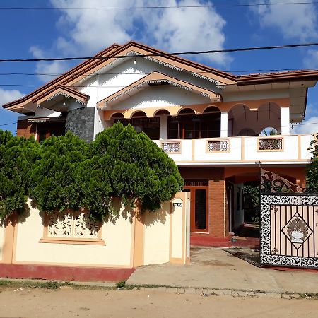 Brinthavanam Days Inn Jaffna Kültér fotó