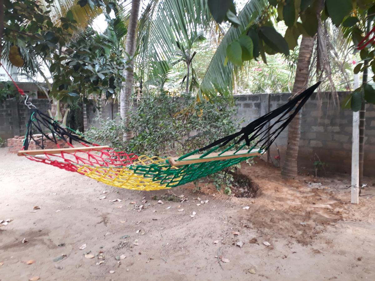 Brinthavanam Days Inn Jaffna Kültér fotó